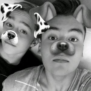 Meet your Posher, Cole